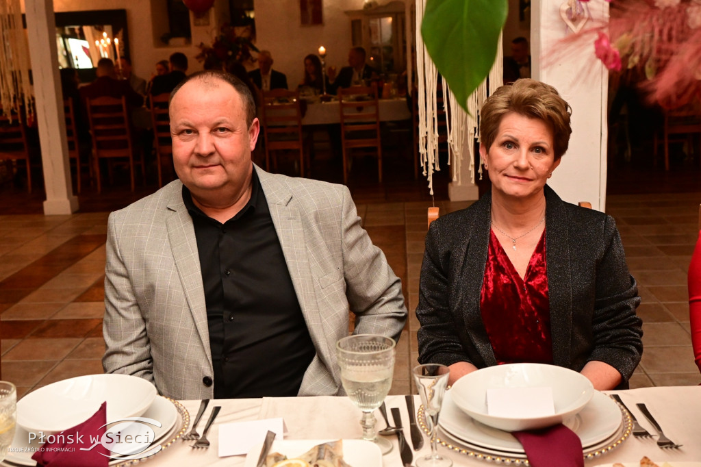 Charytatywny bal w Walentynki