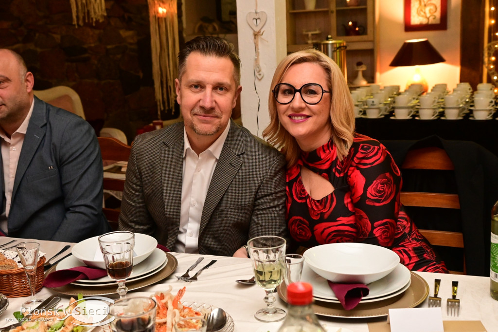 Charytatywny bal w Walentynki