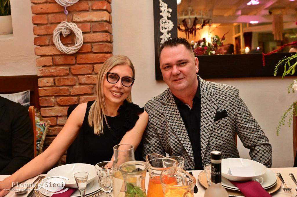 Charytatywny bal w Walentynki