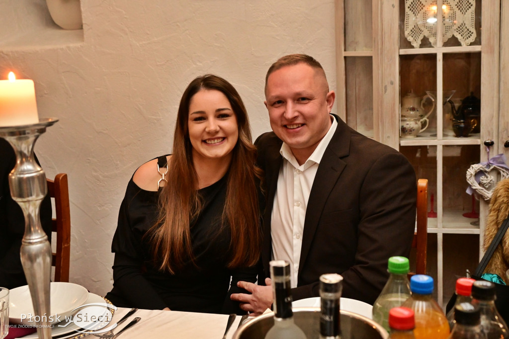 Charytatywny bal w Walentynki