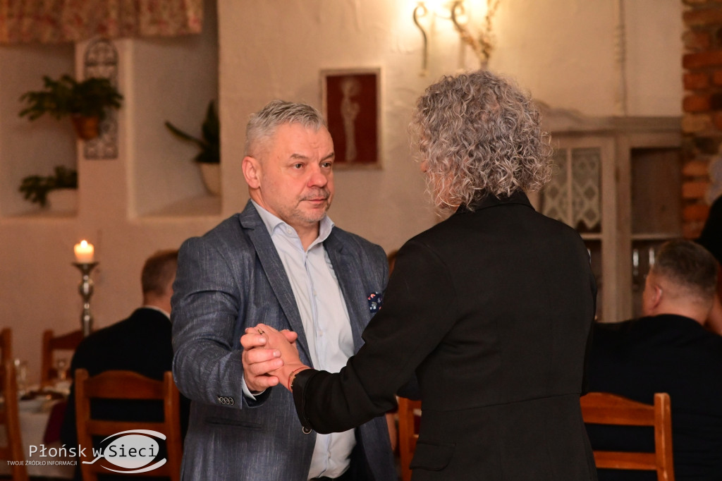 Charytatywny bal w Walentynki