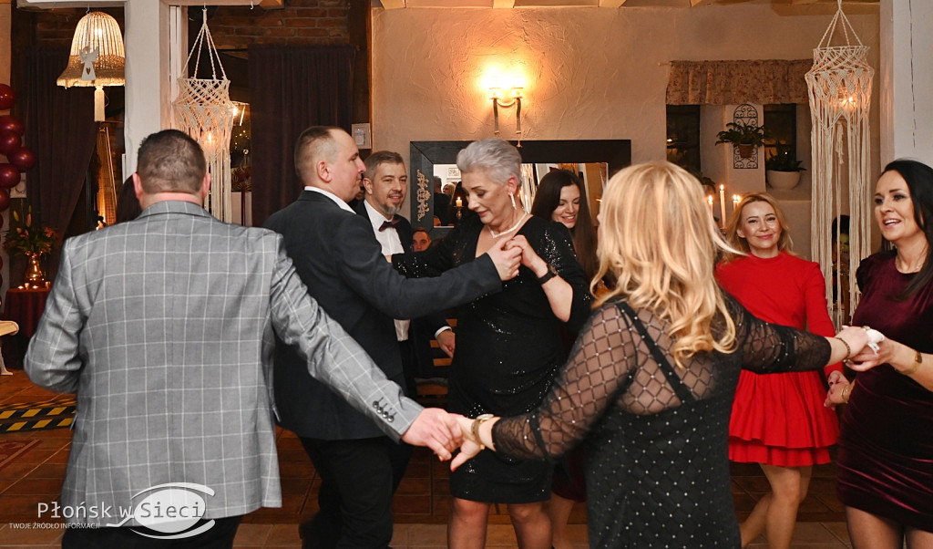 Charytatywny bal w Walentynki