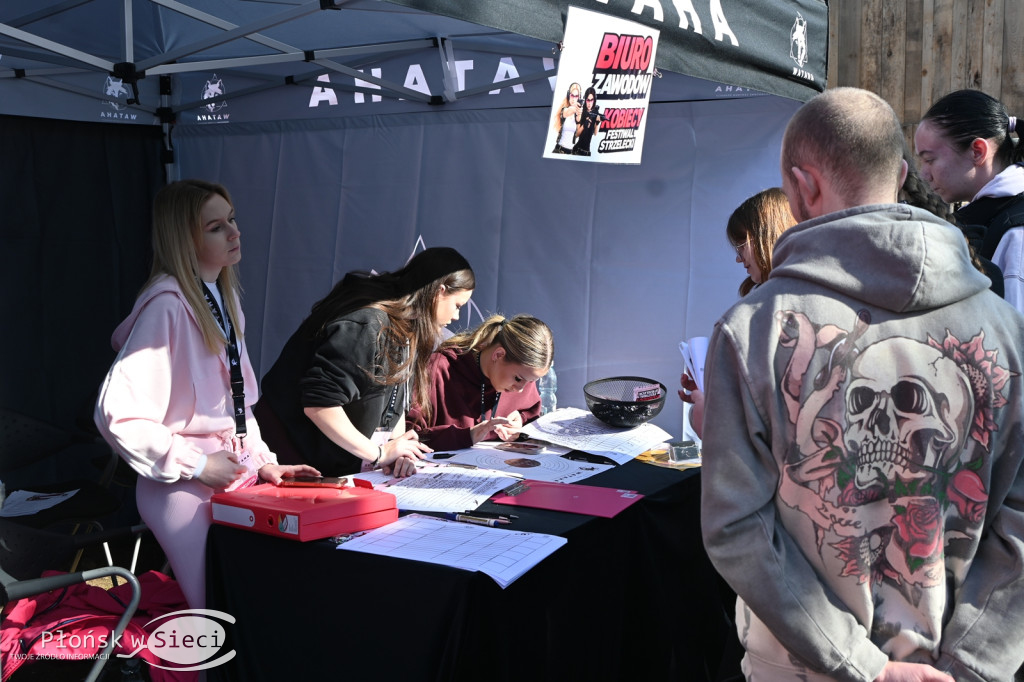 Na Dzień Kobiet do celu!