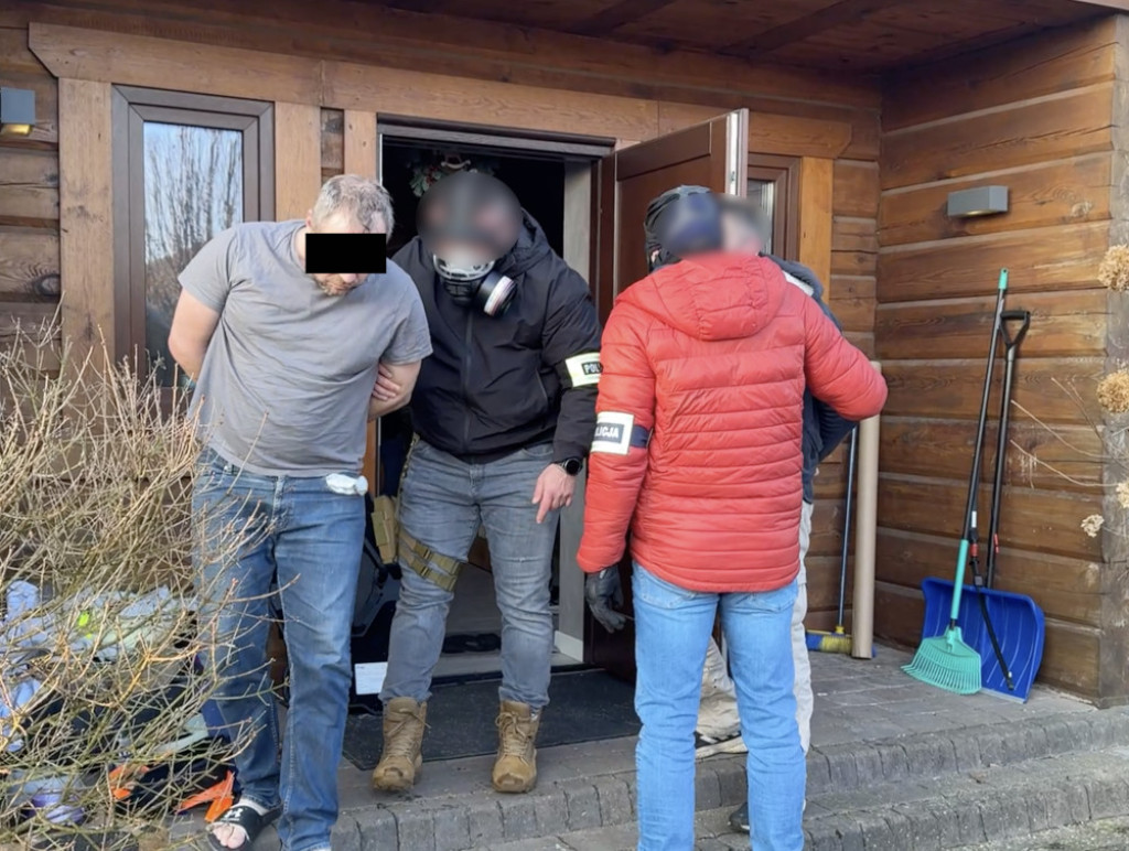 Narkotykowe laboratorium namierzone w Szerominie