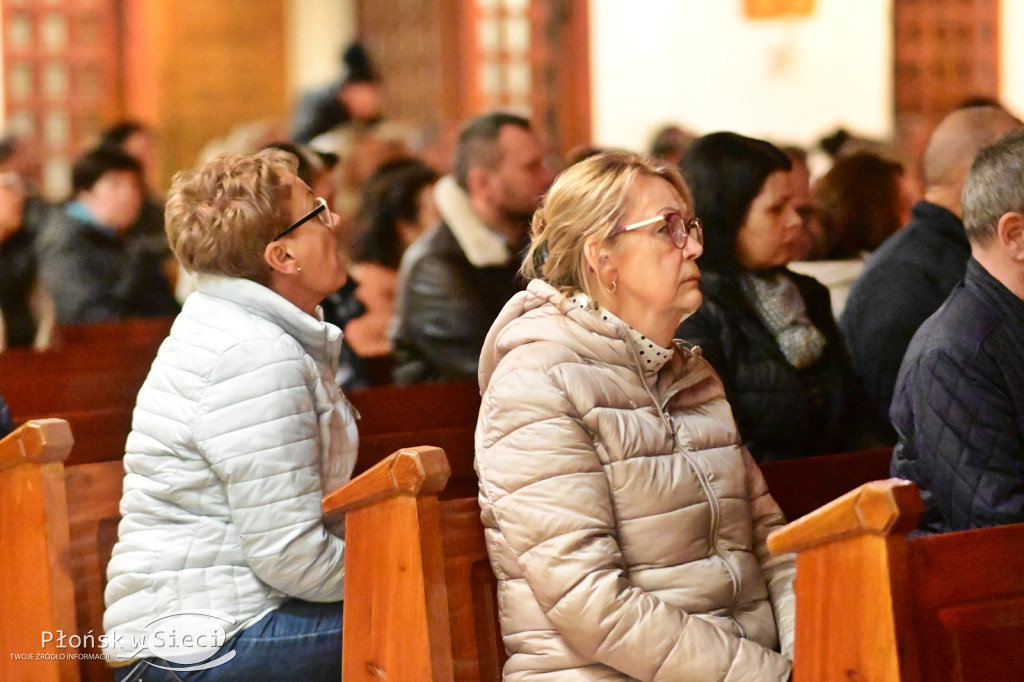 Halina Frąckowiak zaśpiewała w Płońsku