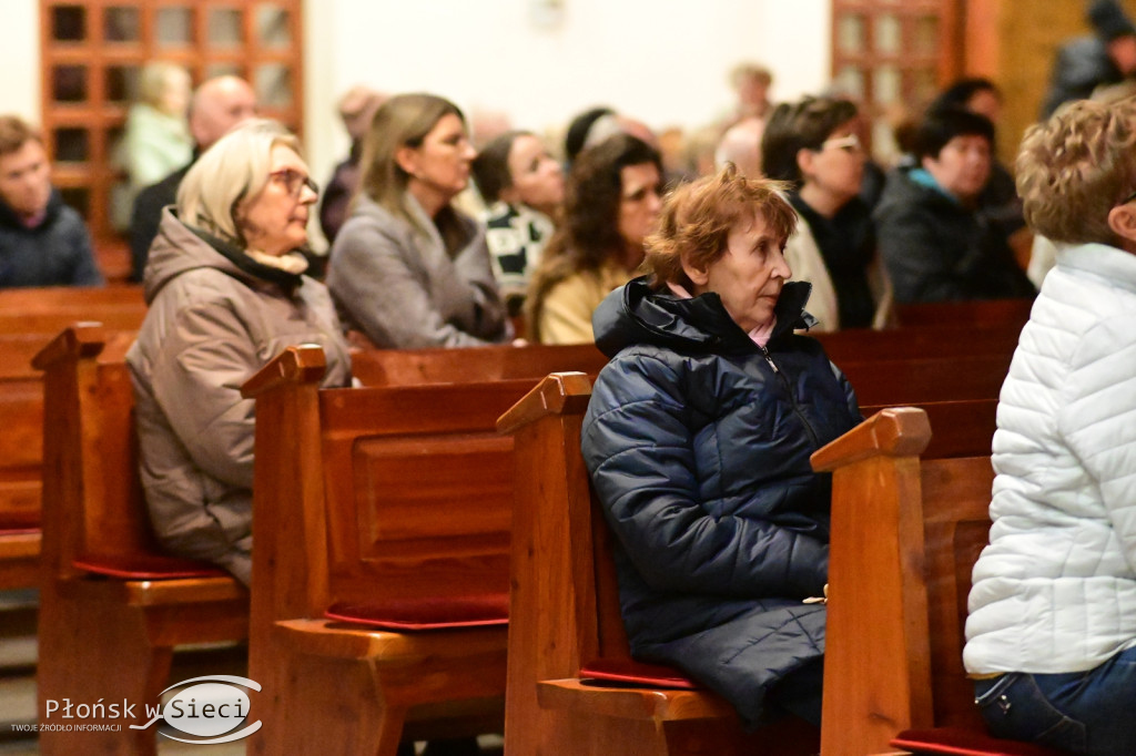 Halina Frąckowiak zaśpiewała w Płońsku