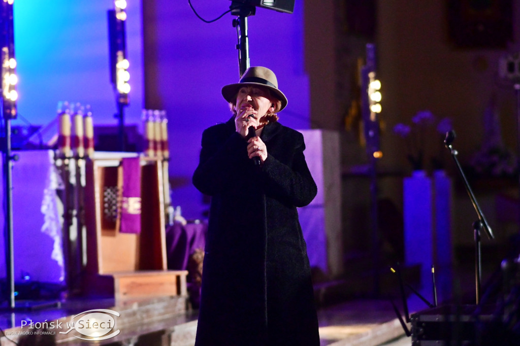 Halina Frąckowiak zaśpiewała w Płońsku