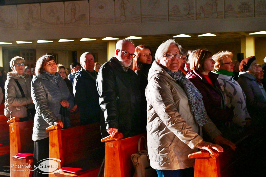 Halina Frąckowiak zaśpiewała w Płońsku