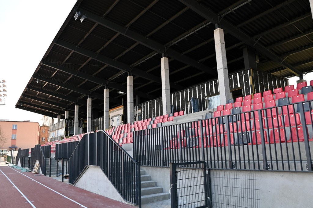 Dobiega końca budowa stadionu w Płońsku