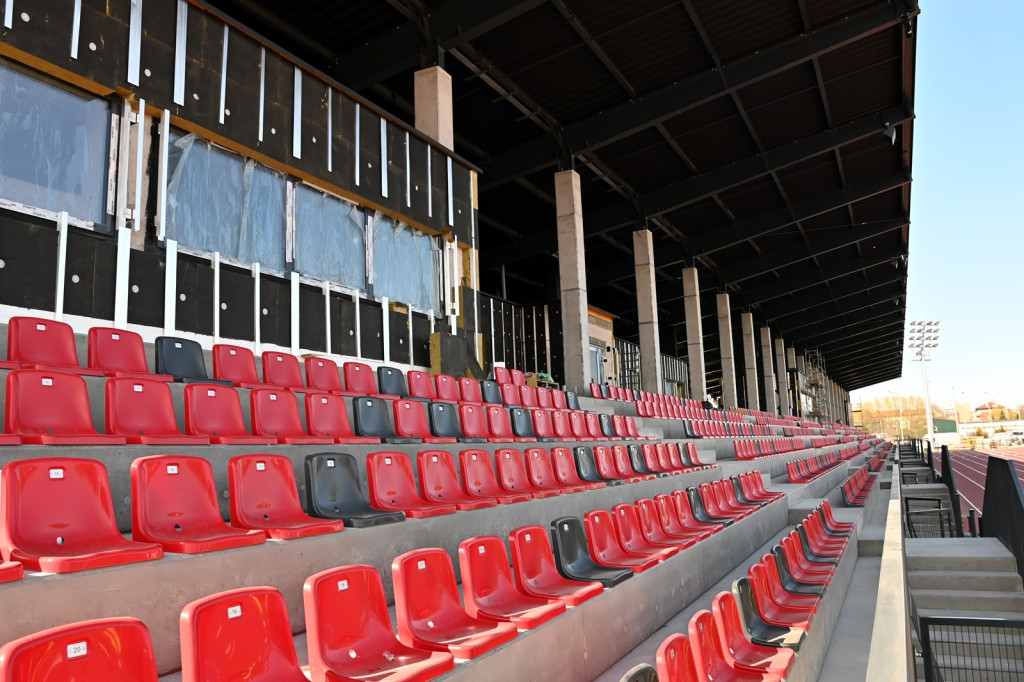 Dobiega końca budowa stadionu w Płońsku