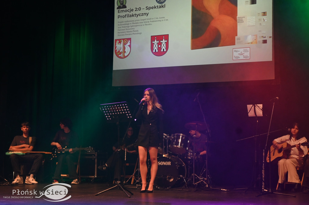 Profilaktyczny spektakl w płońskim kinie