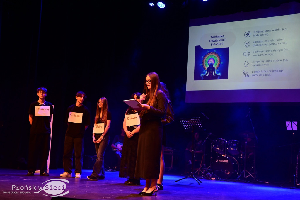 Profilaktyczny spektakl w płońskim kinie