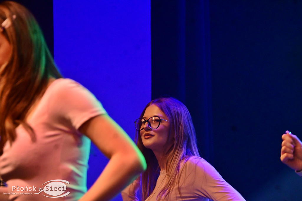 Profilaktyczny spektakl w płońskim kinie