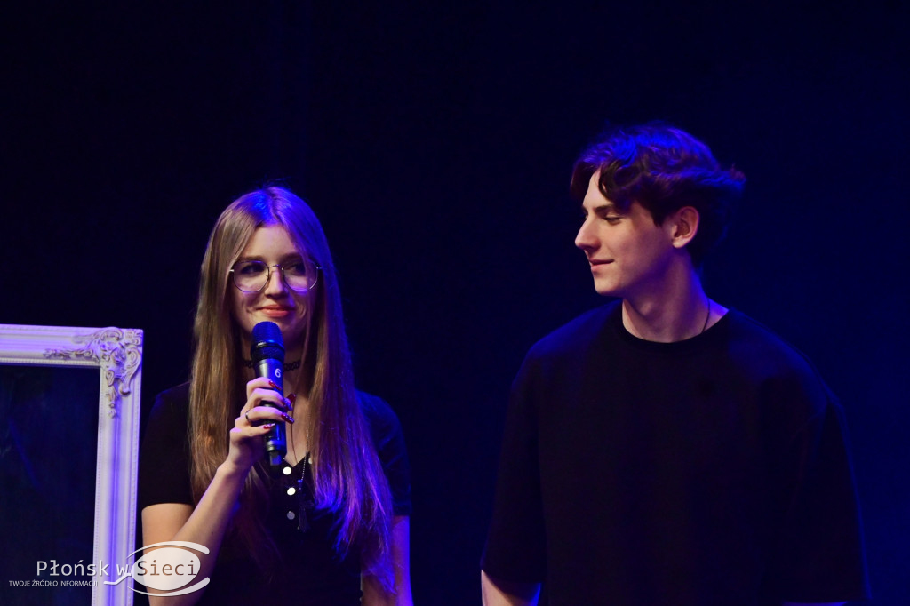 Profilaktyczny spektakl w płońskim kinie