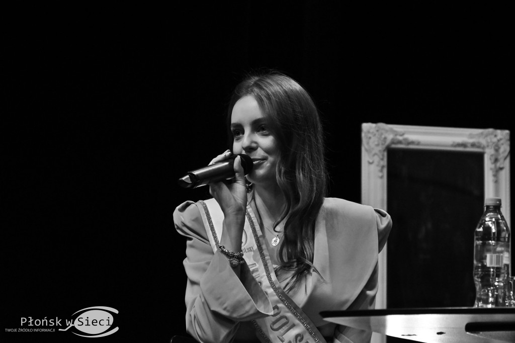 Profilaktyczny spektakl w płońskim kinie