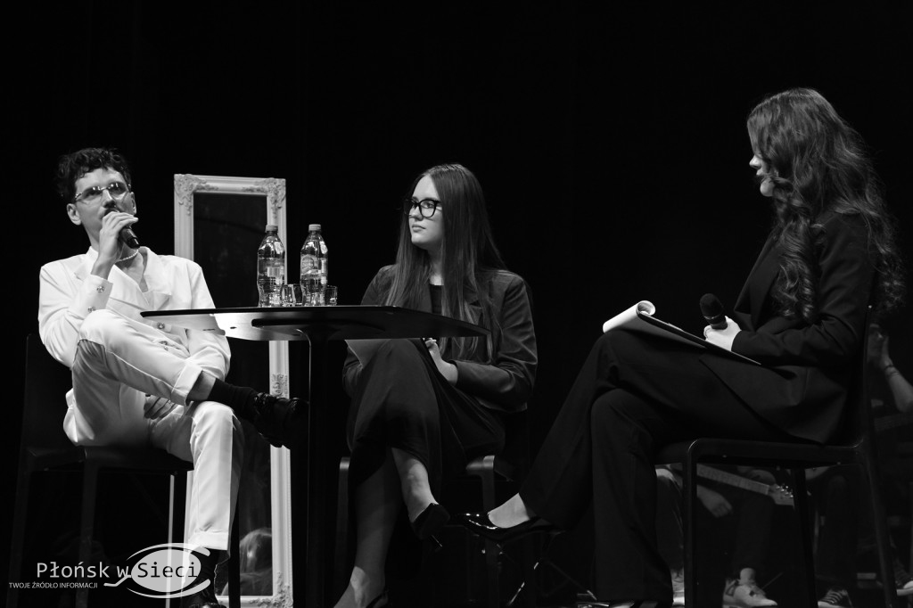 Profilaktyczny spektakl w płońskim kinie