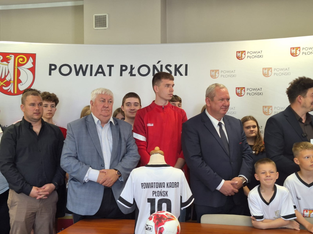 Umowa na piłkarski projekt podpisana