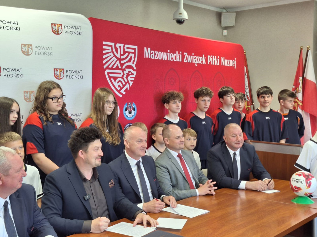 Umowa na piłkarski projekt podpisana