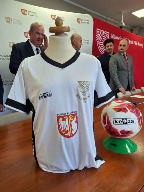 Umowa na piłkarski projekt podpisana