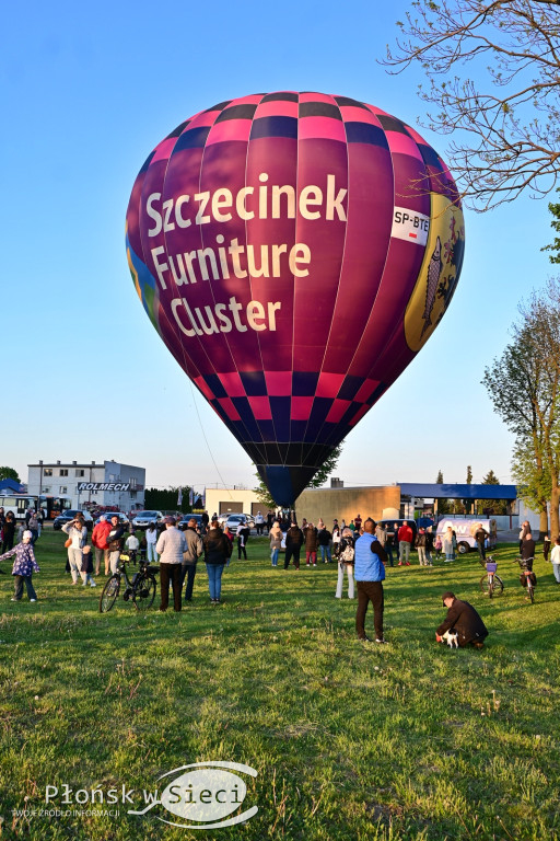 Balony unoszące się nad Płońskiem