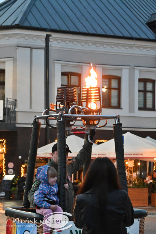 Parada baloniarzy w Płońsku