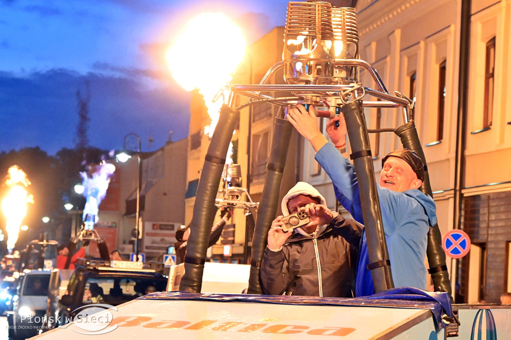 Parada baloniarzy w Płońsku