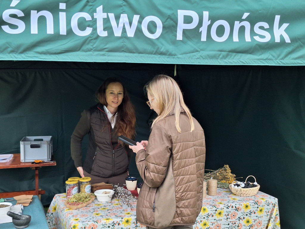 Ogrody znów zakwitły z Nadleśnictwem Płońsk