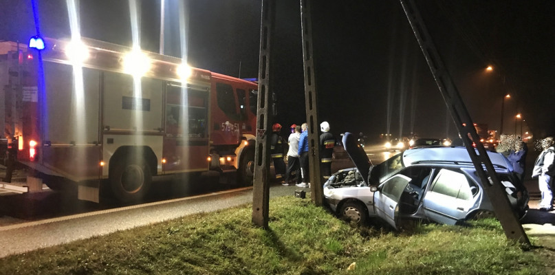 Groźny wypadek na DK-10. Ucierpiały 4 osoby, w tym dziecko 