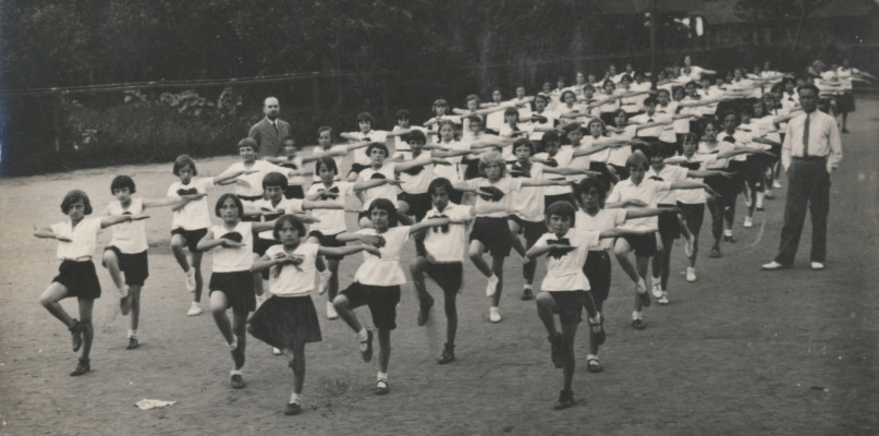 Na zajęciach z gimnastyki u ''Chrobrego"