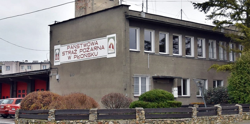 Nieruchomość przy ulicy Rutkowskiego jest już w powiatowych rękach. Po byłej strażnicy miałoby powstać tzw. Centrum Aktywności i Usług Społecznych [Foto: starostwa]