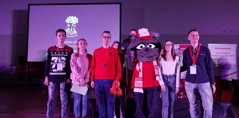 Nasza drużyna, która otrzymała nagrodę Fair Play [Foto: zbiory szkolne] 