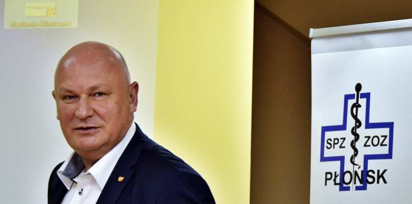 Paweł Obermeyer, były już dyrektor SPZ ZOZ w Płońsku, nie daje za wygraną i odpowiada na oświadczenie starosty Wiśniewskiej z końca marca [Foto: Redakcja/Archiwum]