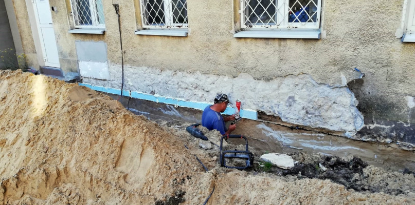 Pierwsze dni prac przy ponad 6-milionowej szpitalnej inwestycji w NDM [Foto: Łukasz Wielechowski]