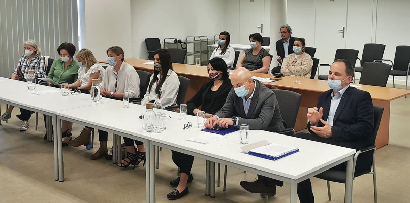 Szpital wciąż tematem numer jeden. Mówią o fatalnej współpracy z dyrekcją płońskie