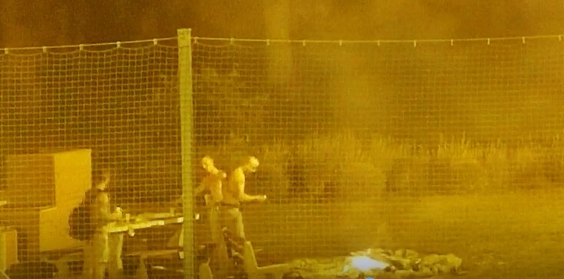 To spotkanie na Rutkach zakończyło się skandalicznym wybrykiem [kadr z nagrania z monitoringu miejskiego]