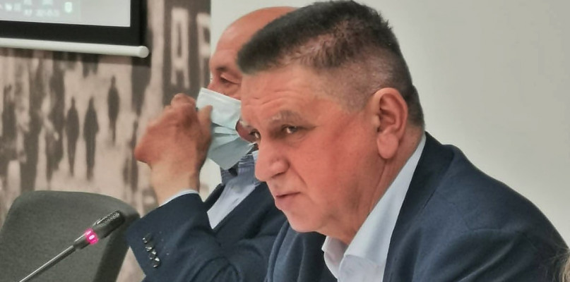 W czwartek radni miejscy mieli decydować o wysokości wynagrodzenia burmistrza Andrzeja Pietrasika. Do tego jednak nie doszło [Fot. Redakcja/Archiwum]
