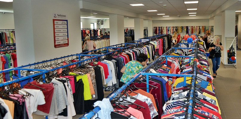 W piątek otworzono nowy punkt second handu TekStylowo w Płońsku