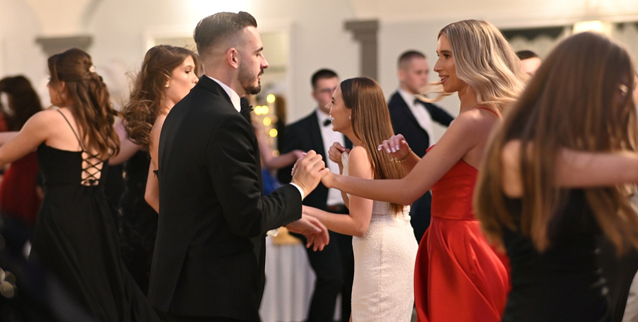 Tańcom na parkiecie nie było końca [fot.: Marta Jankowska]
