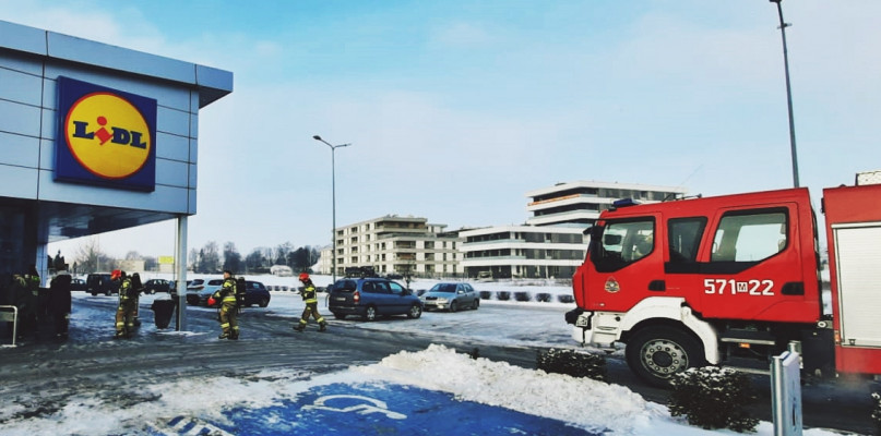 Z miejsca czwartkowego zdarzenia przy ul. Żołnierzy Wyklętych [Foto: Łukasz Wielechowski]