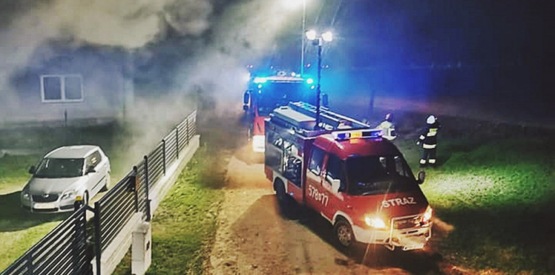 Akcja strażaków w Januszewie trwała blisko 3 godziny [Foto: OSP Naruszewo]