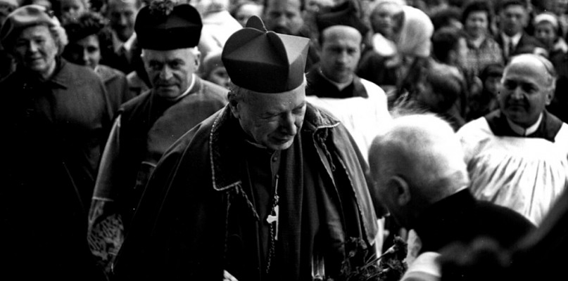 Błogosławiony kardynał Stefan Wyszyński podczas wizyty w Czerwińsku w roku 1970 [Foto: zbiory czerwińskiej parafii]