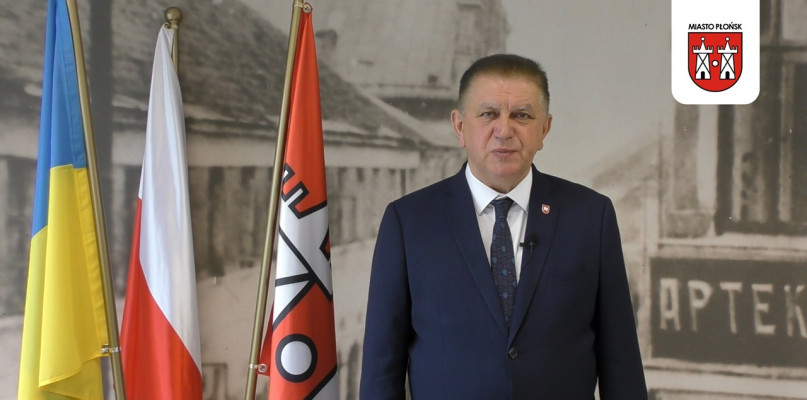 To, że Płońsk jest tak dobrze postrzegany – czego bardzo gratuluję dzisiaj, w dniu święta Pracownika Samorządowego – pracownikom samorządowym (...) - mówi burmistrz Andrzej Pietrasik