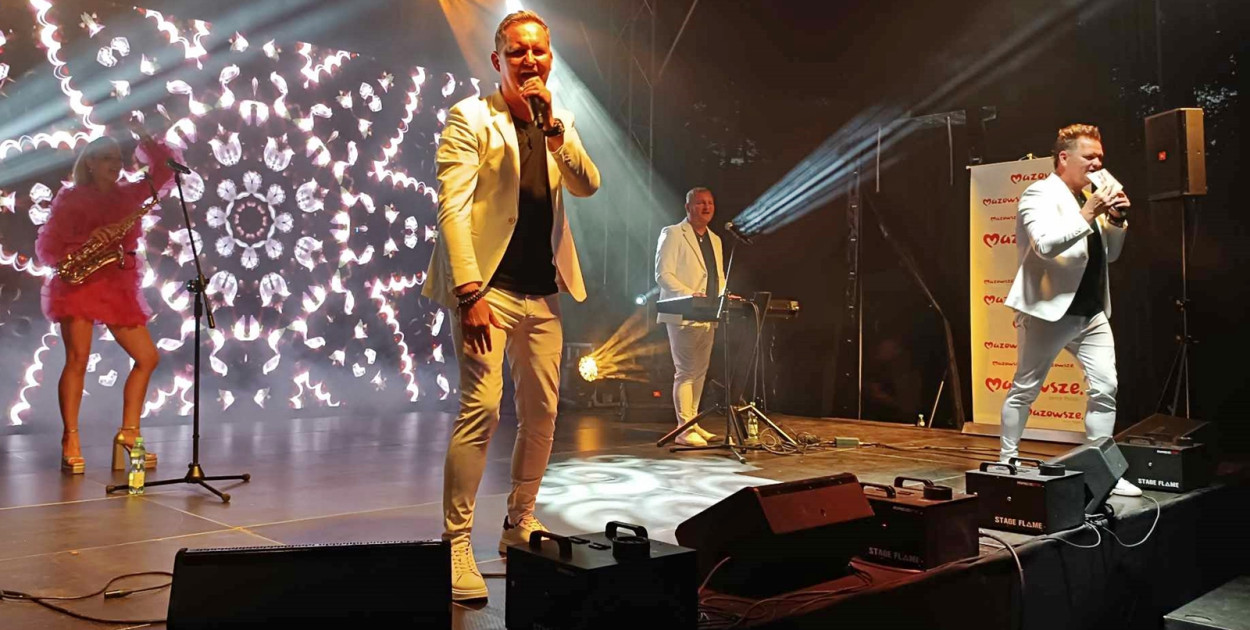 MIG na scenie w Nowym Mieście [fot.: Łukasz Wielechowski]