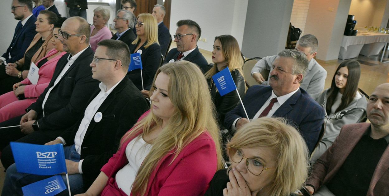 Porozumienie Samorządowe Ziemi Płońskiego do niedzielnych wyborów wystawia w sumie 58 kandydatów