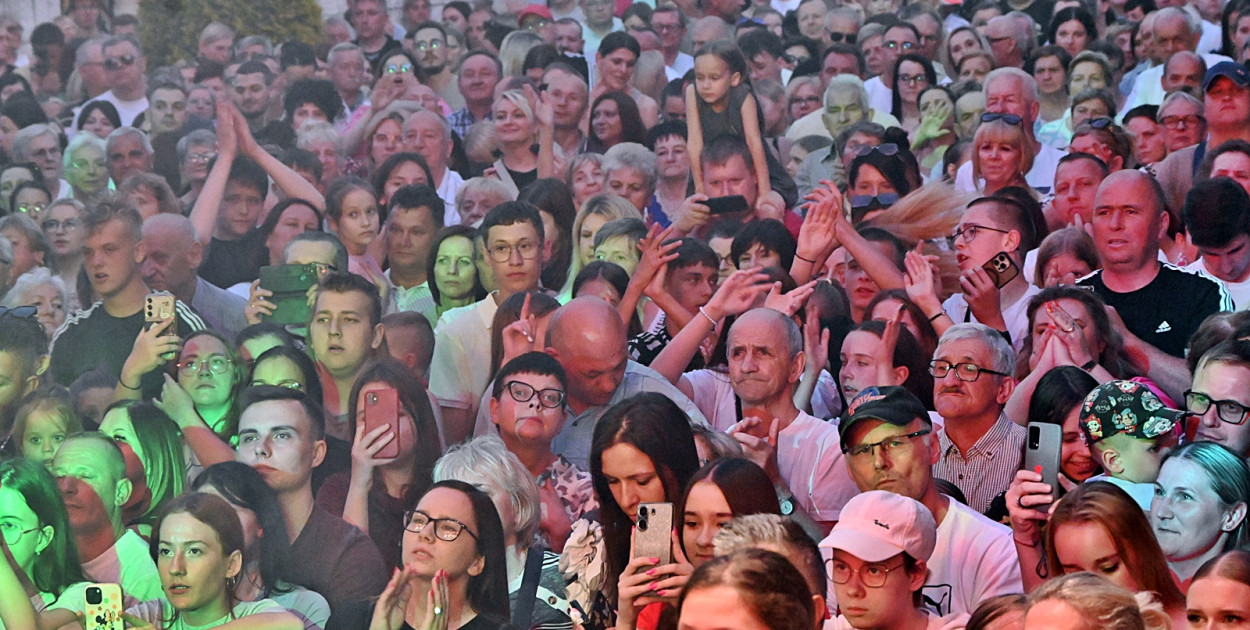 MIG w Płońsku równa się gwarancja bardzo licznej widowni [fot. Marta Jankwska] 