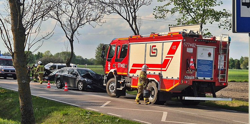 Kraksa na drodze w gminie Nowe Miasto: zderzenie opla z audi - 22266