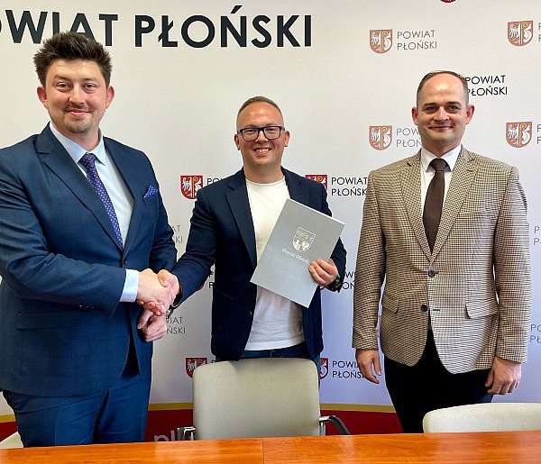 Dwie powiatowe szkoły przejdą kompleksową termomodernizację -22339