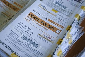 Dyrektor CKE bada sprawę opublikowania zdjęć maturalnego arkusza egzaminacyjnego-22398