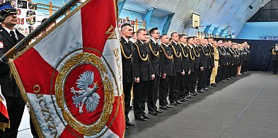 W hołdzie za trud, poświęcenie i codzienną gotowość do niesienia pomocy... [FOTO] -22477
