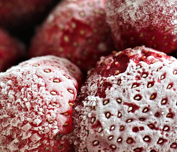 Salmonella w truskawkach z Biedronki. GIS ostrzega przed tą partią-22598